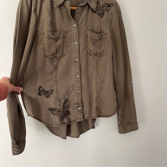 Holding Horses Army Green Butterfly Button Down Shirt Size 8 - Picture 6 of 13